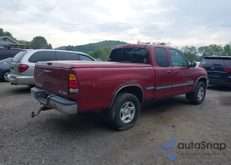 2000 Toyota Tundra Sr5 V8 from USA, damaged, VIN 5TBBT4411YS089055